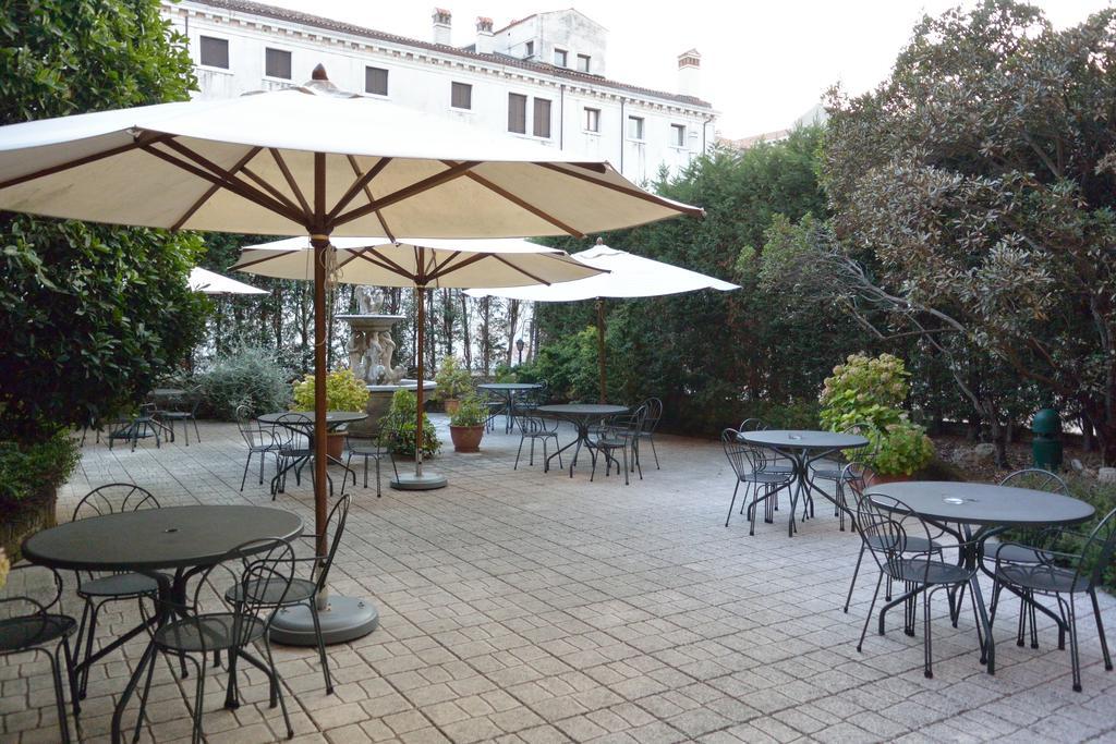 Hotel Belle Arti Венеция Экстерьер фото