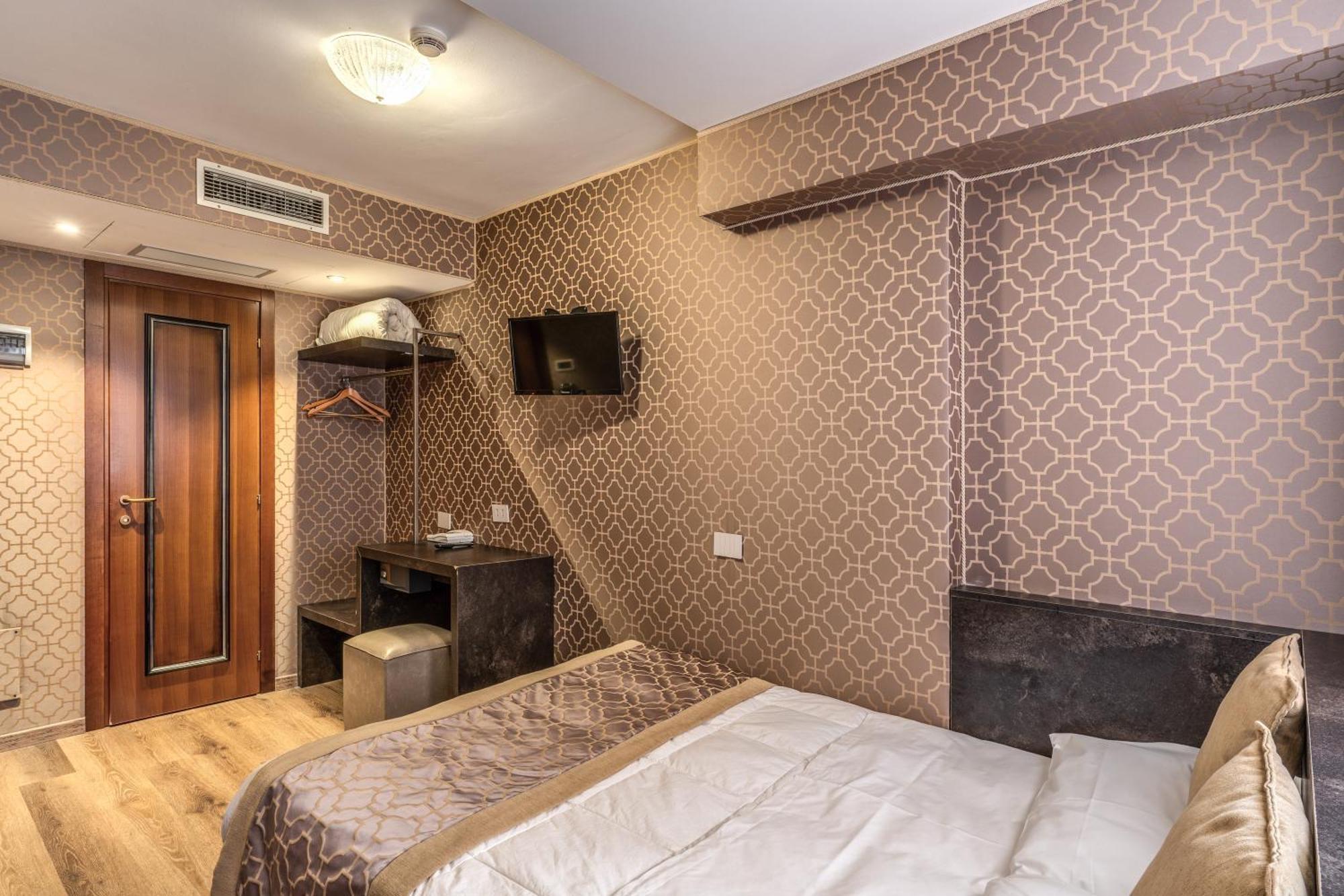 Hotel Belle Arti Венеция Экстерьер фото
