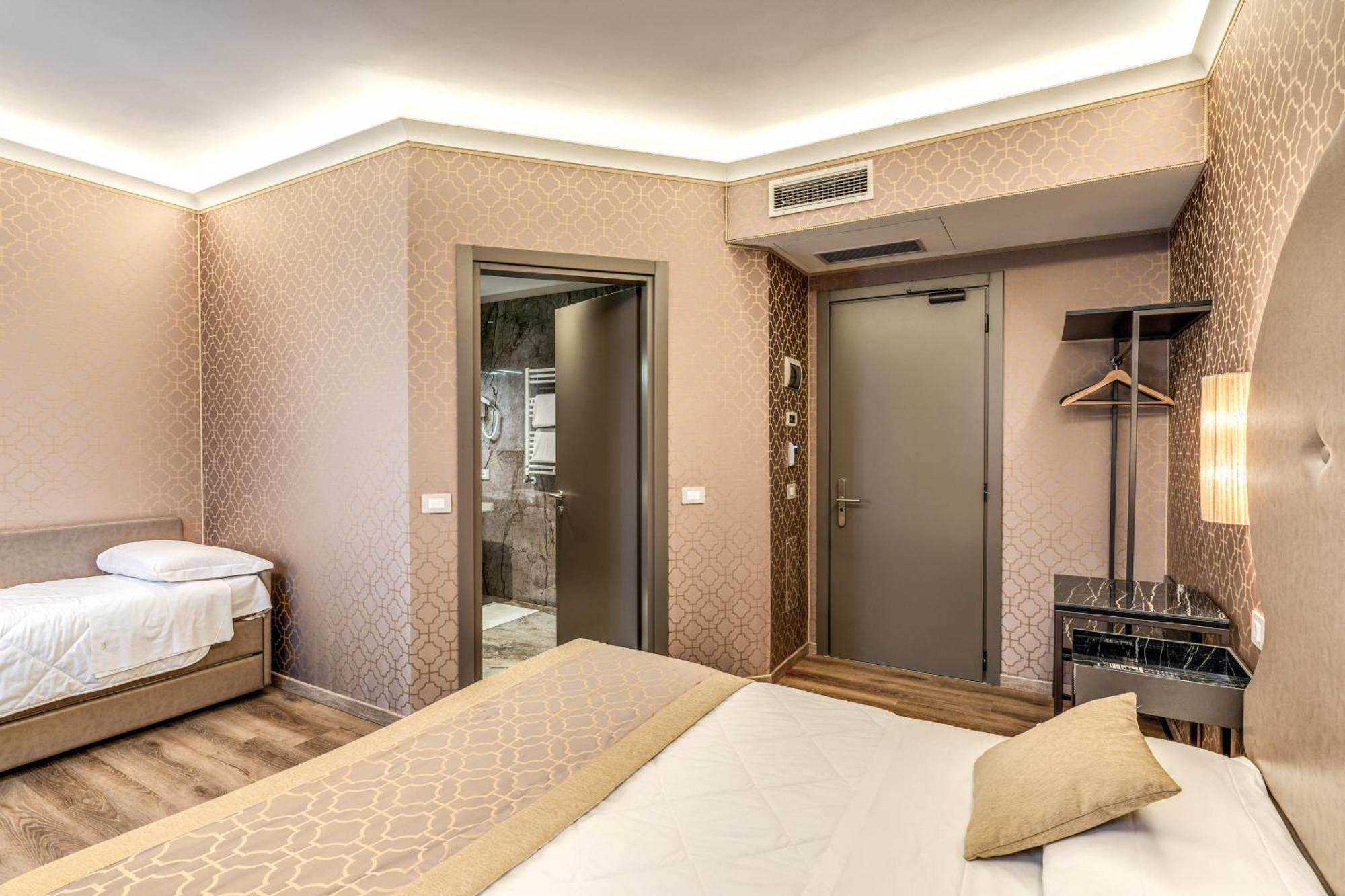 Hotel Belle Arti Венеция Экстерьер фото