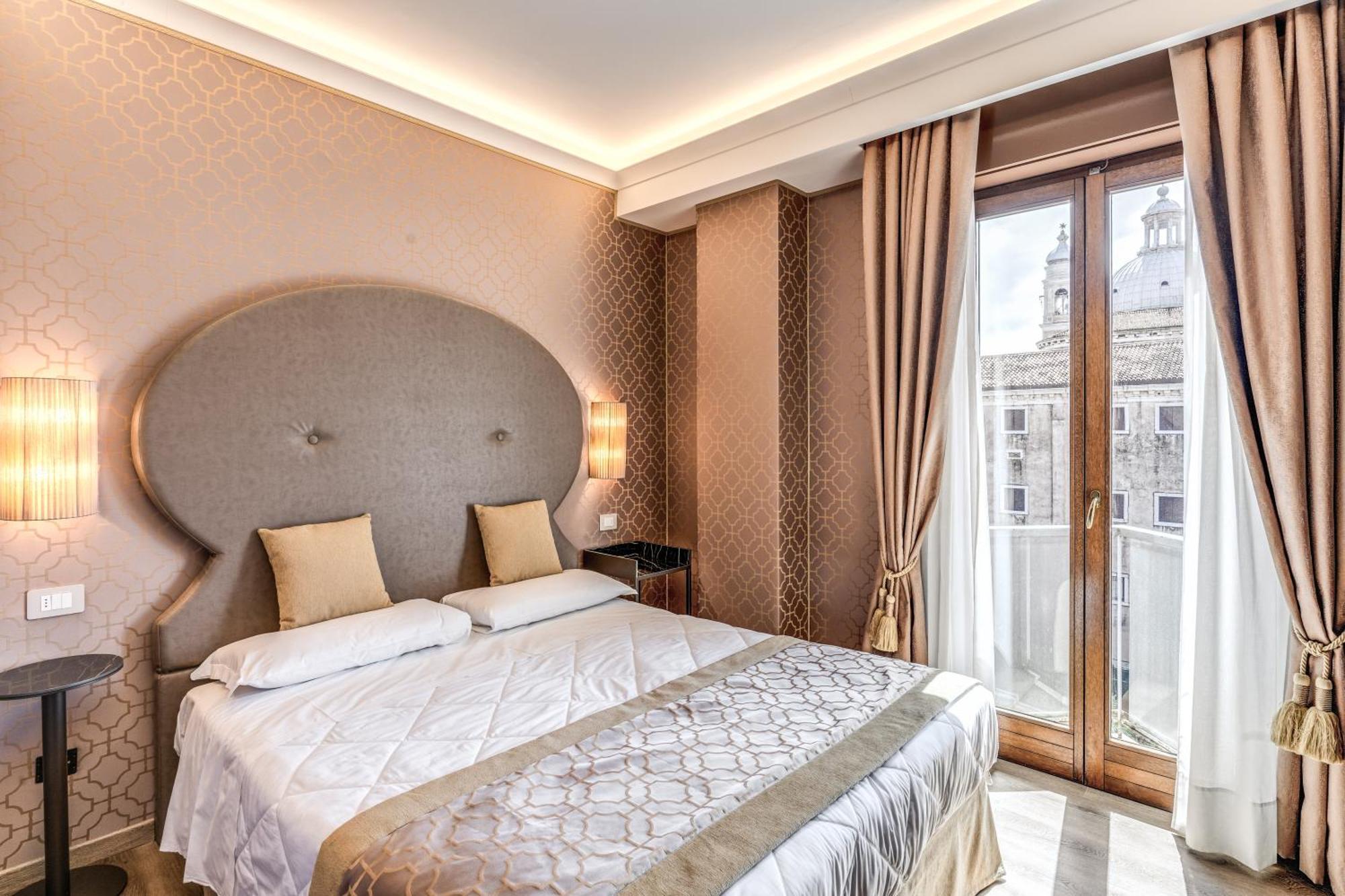 Hotel Belle Arti Венеция Экстерьер фото